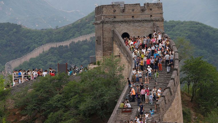 china gaat streng optreden tegen diefstal stukken chinese muur de volkskrant