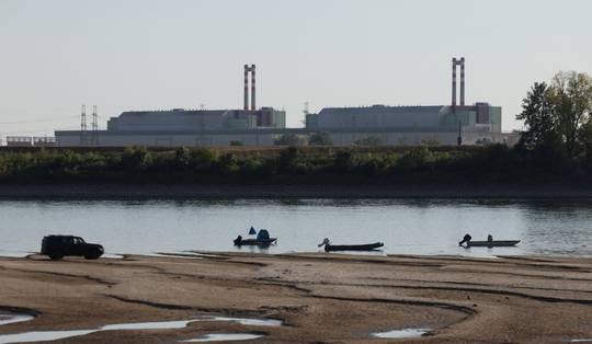 Hongarije sluit enige kerncentrale wegens extreem lage waterstand Donau