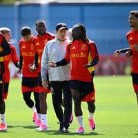 Bondscoach Rudi Garcia spreekt vol lof over zijn anciens: ‘De Bruyne is een van de mooiste voetballers aller tijden’