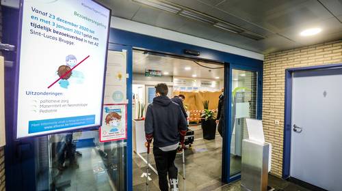 Ziekenhuizen in “interne lockdown”: waar komen die corona-uitbraken vandaan?
