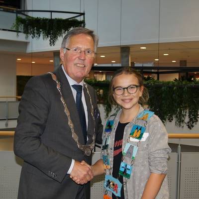 Kinderburgemeester over stijgende waterspiegel: ‘Als de dijken nu breken, wordt de ramp veel erger’