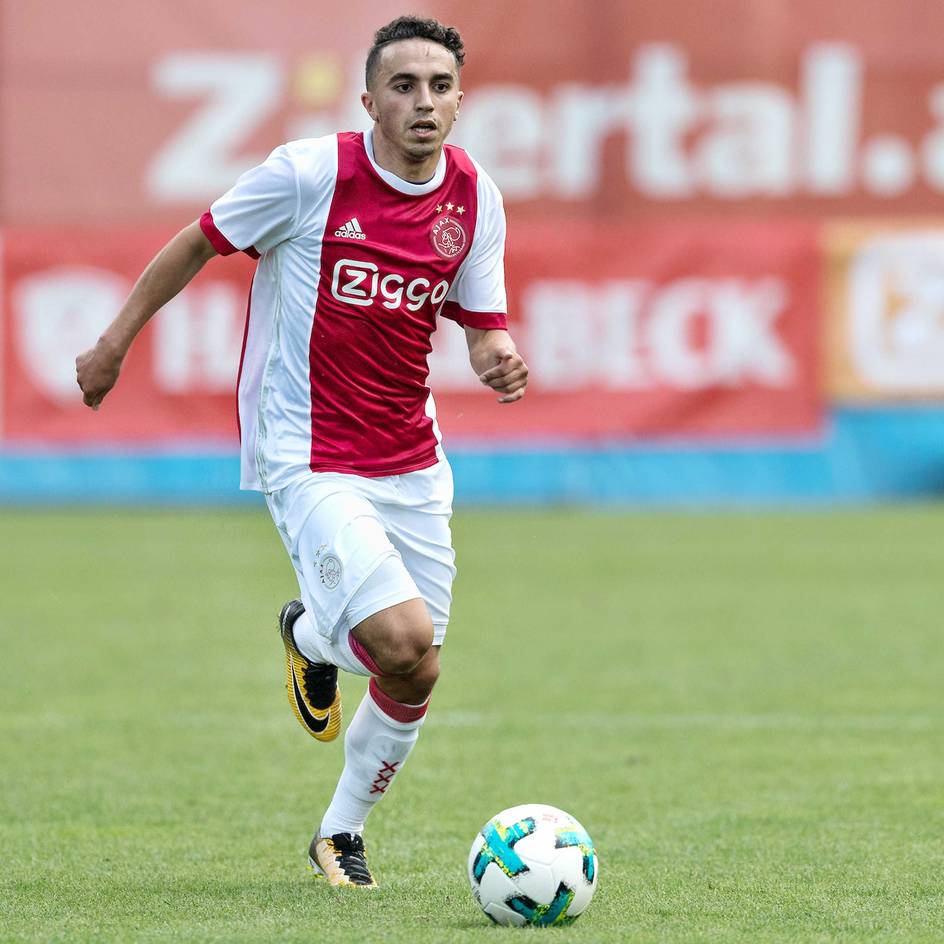 20+ Voetballen Ajax Pics