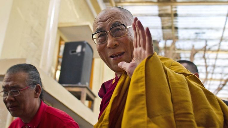 Dalai lama schrapt reis naar Zuid-Afrika | Buitenland ...