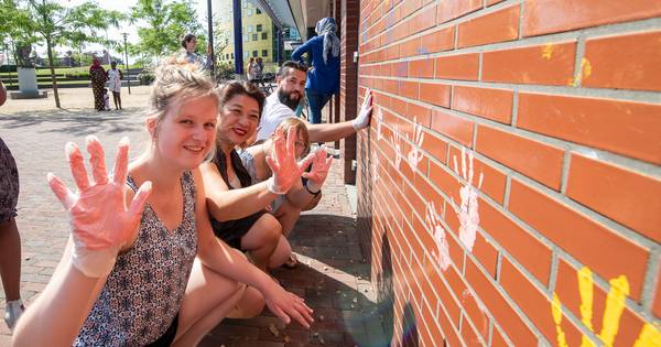 Baalderborg en InBeeld bewijzen 'dat het kan' in oude Hardenbergse bank - De Stentor