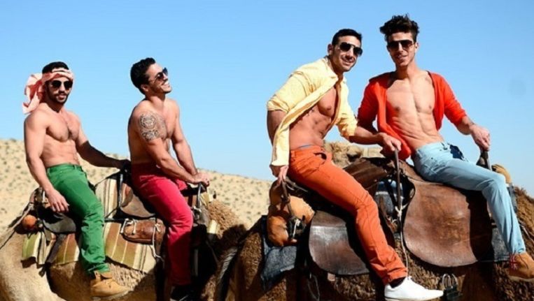 'Homo's voelen zich veiliger in eigen kring' - Volkskrant