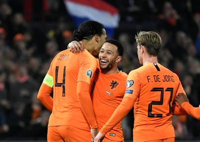 Memphis bedankt Frenkie voor vele passes: ‘Jij bent mijn vriend’