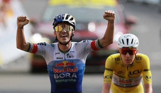 Remco Evenepoel reageert na eerste etappe in Tour de France: ‘Ik krijg altijd de kritiek dat ik de steile beklimmingen niet aankan’