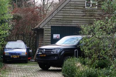 Gemeente gooit pand in Gilze drie maanden op slot na woninginval waarbij wapens en drugs gevonden we