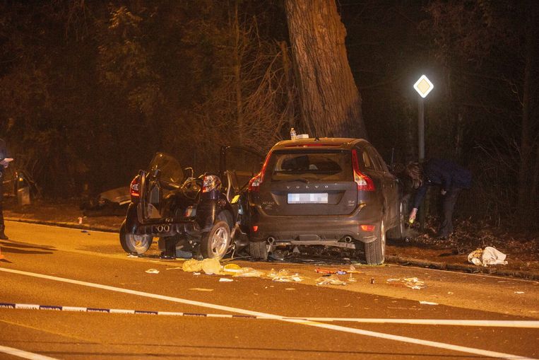 Zware tol na crash met brommobiel