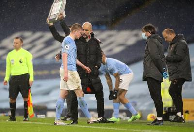 Manchester City vreest dat Kevin De Bruyne enkele weken aan de kant staat met hamstringblessure