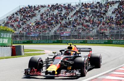 LIVE: Verstappen tweede achter Hamilton, Sainz zorgt voor rode vlag