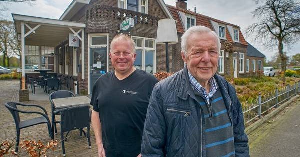 De Van Brakels gaan weg uit café Den Handwijzer - BD.nl