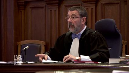 3. Attouchement sur enfant