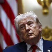 Amerikaanse dollarbiljetten krijgen handtekening van Trump, primeur voor zittende president