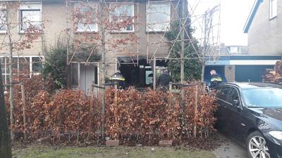 Groot rechercheteam onderzoekt aanslag op Tielse woning