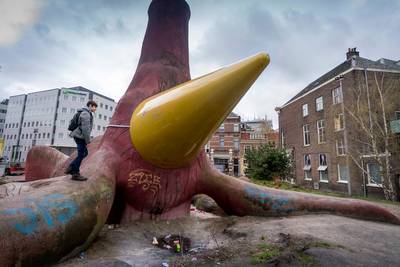 Nijmeegse Sandra is stiekem verliefd: 'Ik wil het Arnhems varkentje wel wassen'