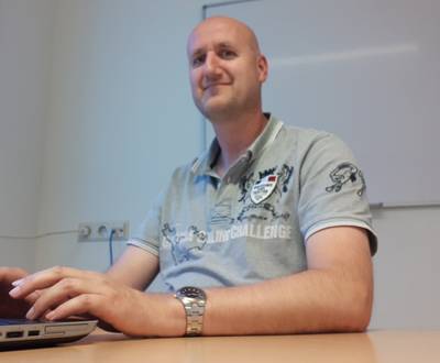 Kan Drontense leraar de getroffen examenleerlingen in Maastricht helpen?