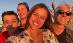 Hayat en haar gezin baten een b&b uit in Portugal: “Financieel een stap achteruit, maar het is de juiste keuze”