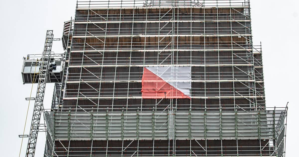 Daredevils Climb The Dom In The Middle Of The Night Not With The Stairs But Via The Scaffolding Utrecht World Today News