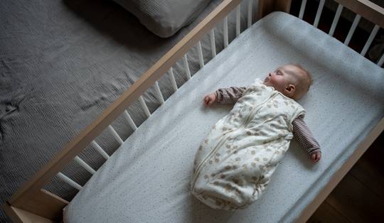 Kind en Gezin waarschuwt: ‘Stijging van plotse en onverwachte overlijdens van baby’s tijdens de slaap’