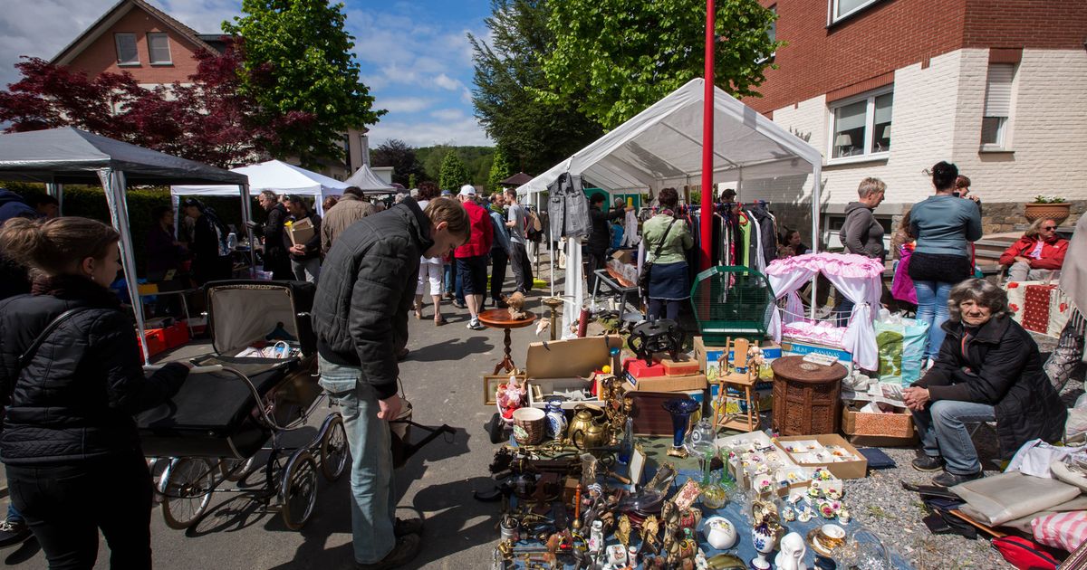 15.000 bezoekers voor grootste rommelmarkt van Limburg Riemst In de