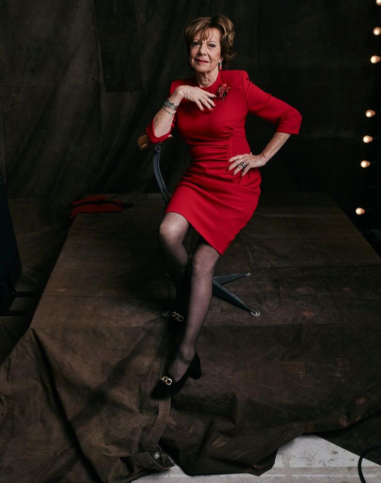 Neelie Kroes: #39 Ik vind flirten leuk #39 De Volkskrant