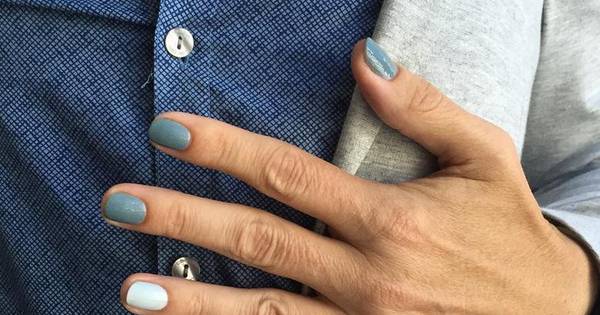 Quand Les Hommes Portent Du Vernis Et Quils Assument