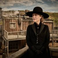 Gillian Andersons carrière dendert onverminderd voort: ‘Ik wilde zelfs geen tv doen’