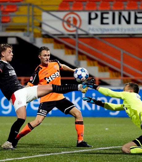 Samenvatting Bekijk Hier De Beelden Van De Historische Nederlaag Van Psv Bij Vitesse Psv Ed Nl