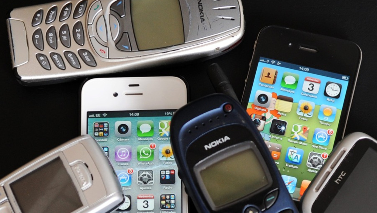 Veertig Feitjes Over Mobiele Telefoons Die U Wellicht Nog Niet Wist Het Parool