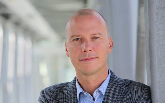 Ongeziene machtsstrijd aan VRT-top: nummer twee Peter Claes op non-actief gezet 