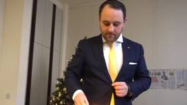 Freilich (N-VA) onder vuur bij partijgenoten voor joodse kandelaar in parlement: 