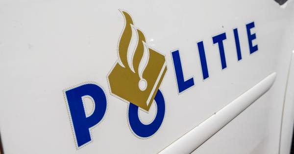 Overval gepleegd in woning aan de Dahliastraat in Zwijndrecht.
