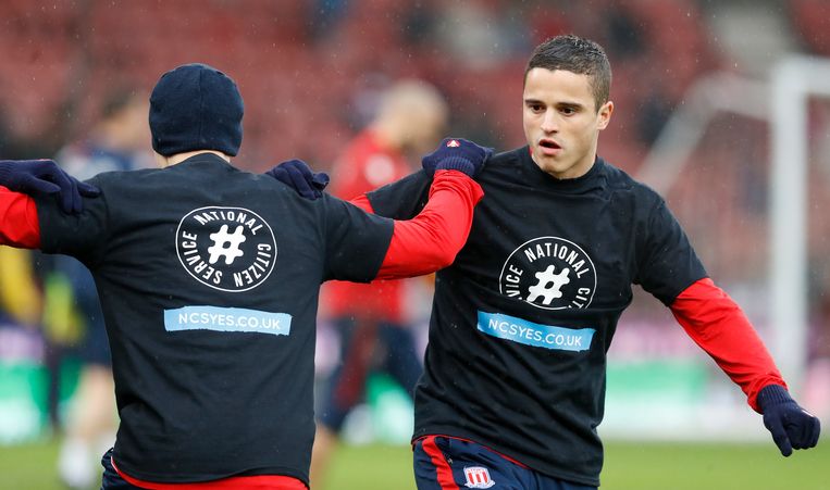 Nederlander Ibrahim Afellay Verlengt Contract Bij Stoke City Na Zware Blessure De Morgen
