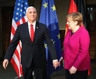 Pence maant Europese landen: verzet je tegen de pijplijn van Merkel en Poetin