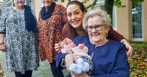 Vijf generaties van hetzelfde geslacht met sterke familieband in Herpen - AD.nl