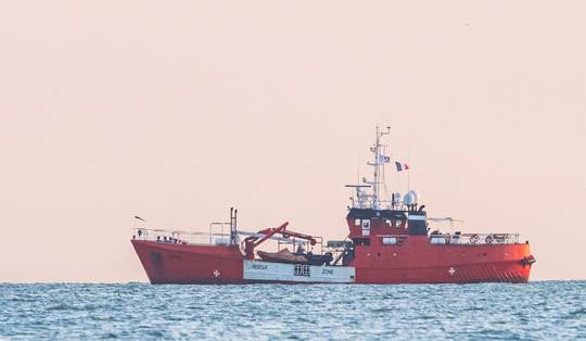 Vier doden nadat boot met migranten is gezonken in het Kanaal tussen Frankrijk en het Verenigd Koninkrijk