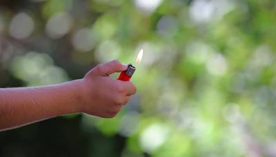 Kind speelt met vuur in Frankrijk: vier doden