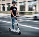 Gebroken armen en tanden: Amerikanen klagen bedrijven achter deelsteps aan