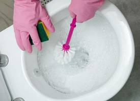 3 makkelijke tips om kalkaanslag in de wc aan te pakken 