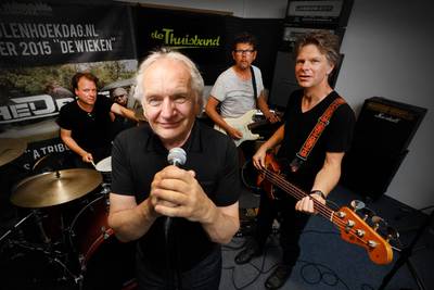 Robert Jacobs, de ‘jonge rockgod’ uit Beek, zingt vijftig jaar