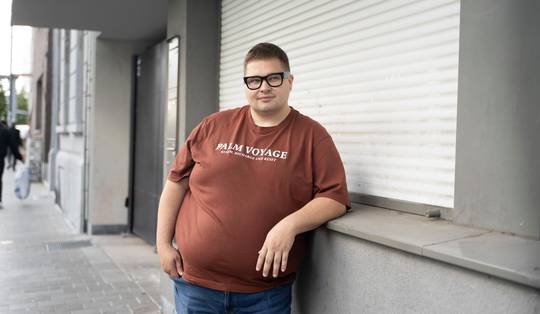 ‘Soms moet ik snoeien in mijn medicatie om de huur te kunnen betalen’: Vlaamse huurprijs voor het eerst boven 1.000 euro
