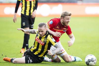 Vitesse onderuit bij AZ; play-offs nog altijd op de tocht