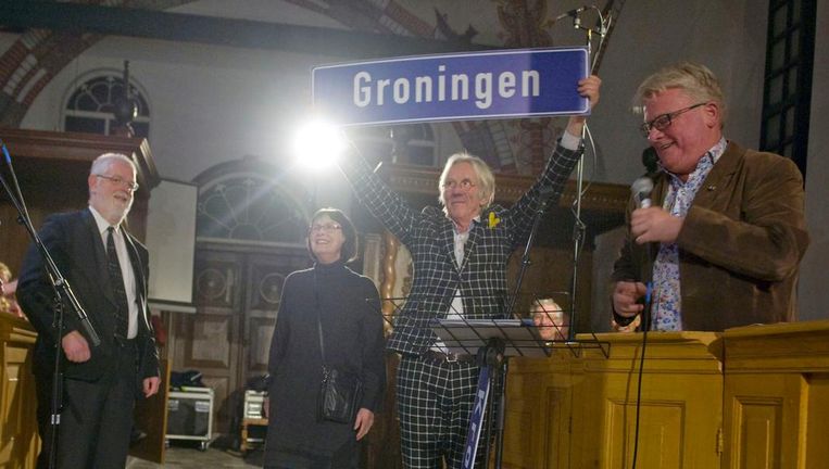 Freek de Jonge, pastoraal cabaretier in aardbevingsland - Trouw