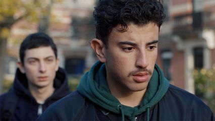 2. Sors de l'habitacle