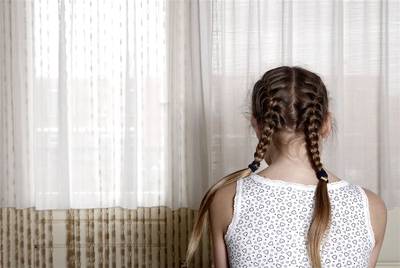 Man bindt vijftienjarig meisje uit Nijmegen vast en heeft seks met haar