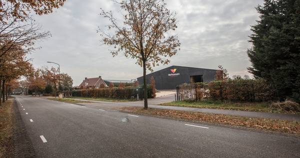 Meer dwangsommen voor Verhoeven Soerendonk, buurt wil onafhankelijk onderzoek - Eindhovens Dagblad
