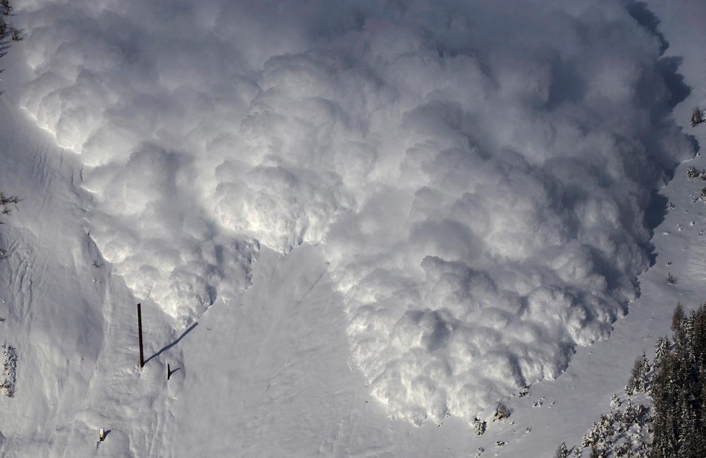Deux morts dans des avalanches en Suisse | Foto | 7sur7.be