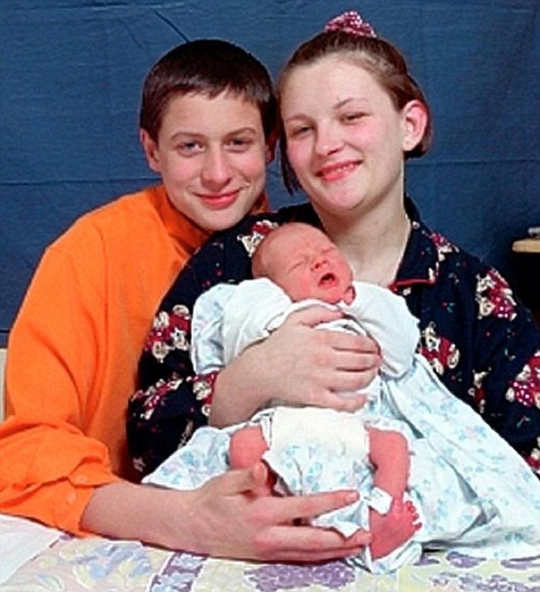 Elfjarig meisje wordt jongste Britse moeder ooit Familie Nina HLN