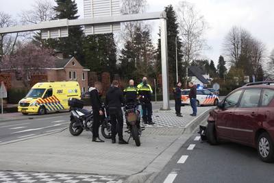 Motorrijder en automobilist met elkaar in botsing in Leende